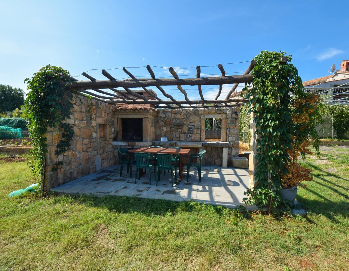 Apartments Ivanka Malinska Εξωτερικό φωτογραφία